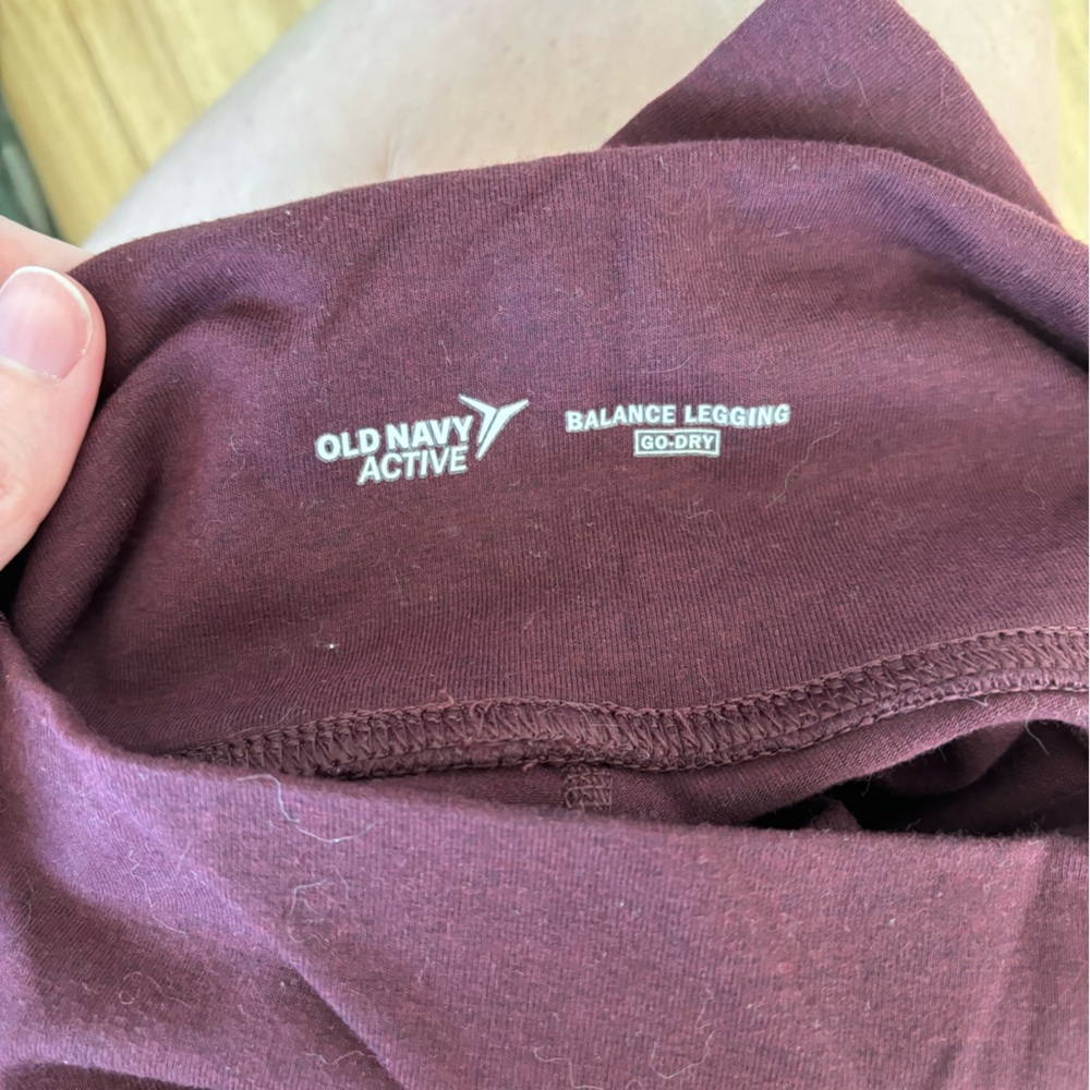 Old Navy Balance Leggings | size small - Picture 5 of 6